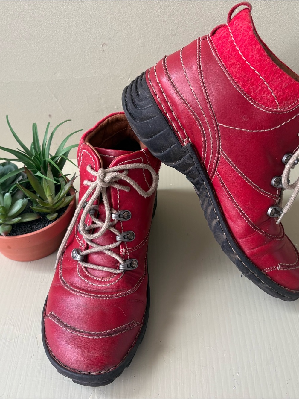 Josef Seibel Red Leather Lace-Up Boots Sz 40